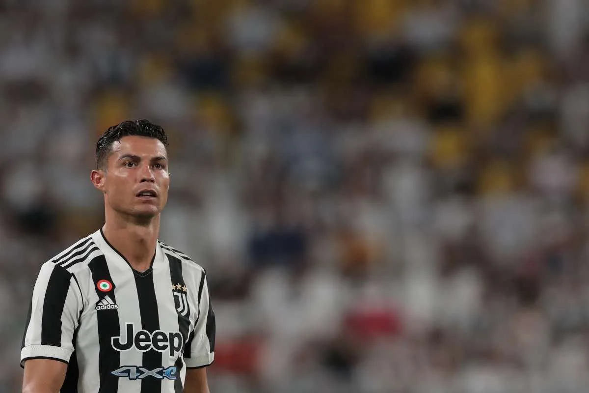 Juventus, Ronaldo chiede i 19 milioni ma c'è un documento chiave che libera i bianconeri
