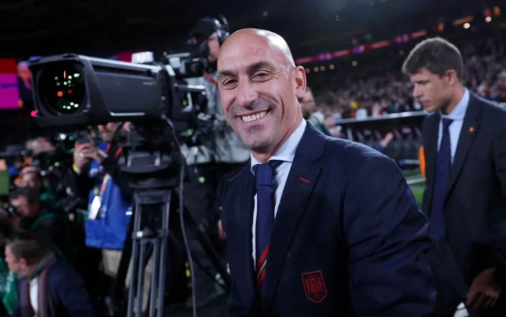 Caso Rubiales, l’ex presidente della RFEF convocato in Tribunale: le ultime