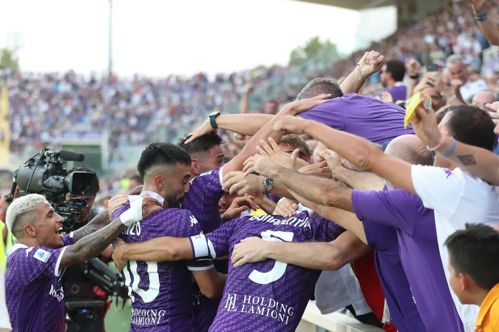 Genk-Fiorentina, le formazioni ufficiali: sorpresa Kayode, Beltran dal 1′