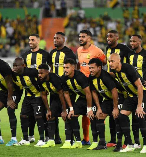 Foto di squadra per l'Al Ittihad