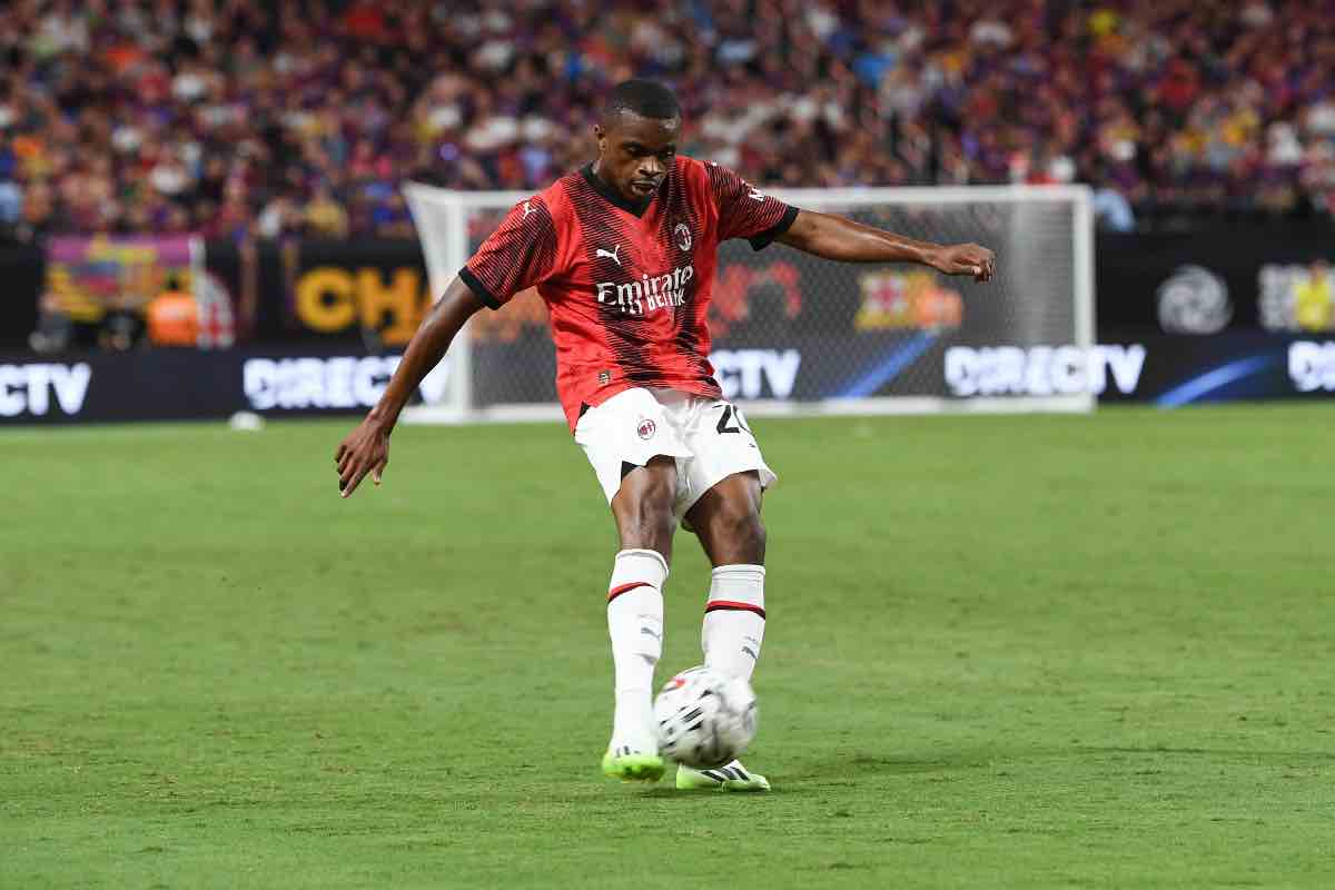 Milan, si infortuna anche Kalulu: esordisce Pellegrino contro il Napoli