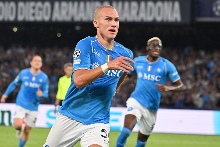 Leo Ostigard, difensore centrale del Napoli