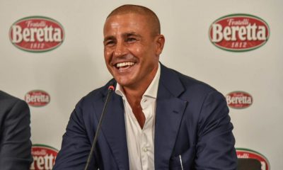 Fabio Cannavaro sorridente e pronto a tornare in panchina