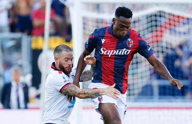 Jhon Lucumì nella partita contro il Cagliari