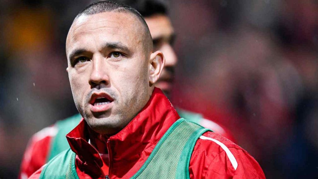Dall’Indonesia, Nainggolan torna a giocare: con chi ha firmato il belga