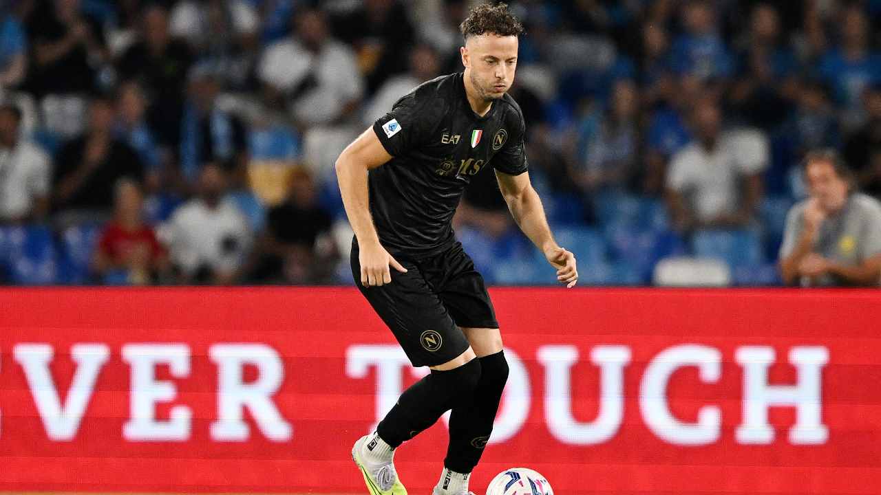 Amir Rrahmani, difensore centrale del Napoli