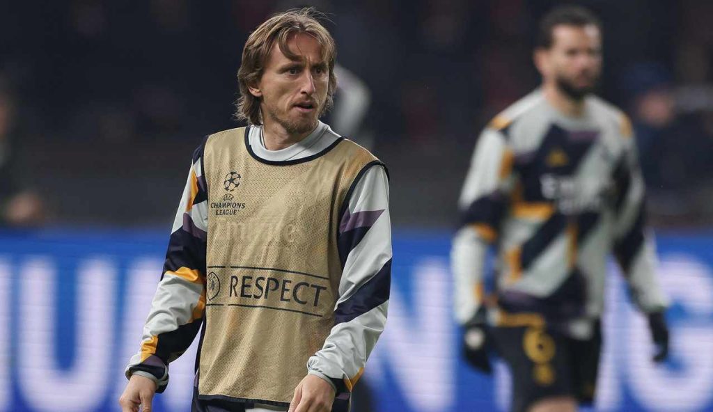 Vieni da noi e chiudi la carriera: Modric-Serie A, telefonata e appuntamento | Ultimo valzer in Italia