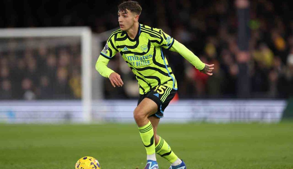Mercato Milan, si apre il casting per la difesa: da Lenglet a Kiwior, qual è la situazione