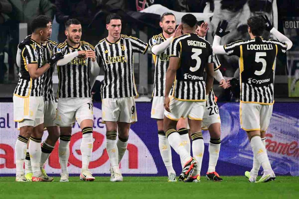 Juventus-Sassuolo 3-0: i bianconeri calano il tris