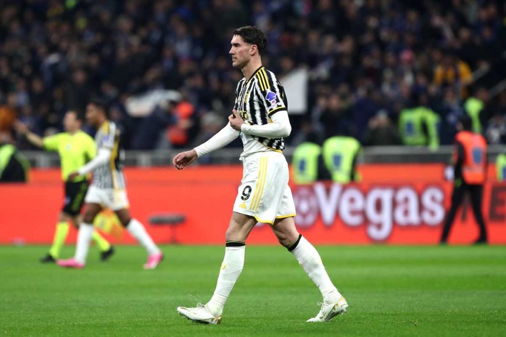 Juventus, le ultime su Vlahovic: le condizioni del serbo