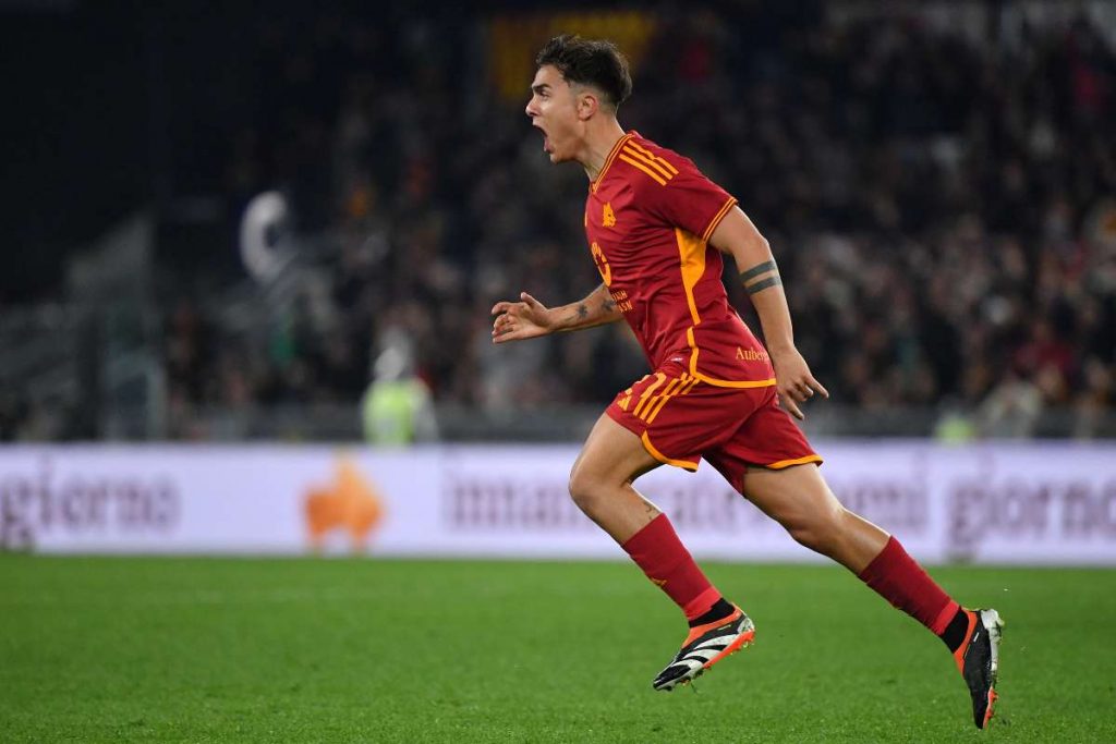 Roma, Dybala e il recupero dall’infortunio: c’è la data del rientro