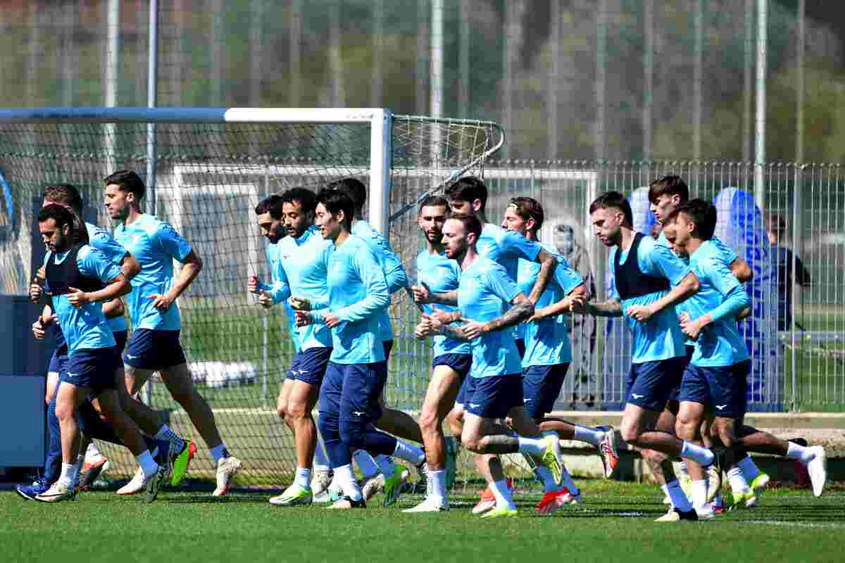 I giocatori della Lazio in allenamento agli ordini di Tudor