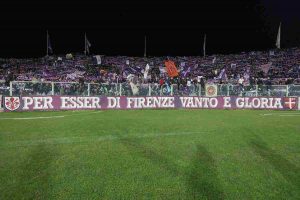 Fiorentina, la delusione dei tifosi dopo la sconfitta