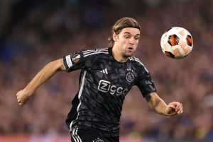 Borna Sosa, Ajax