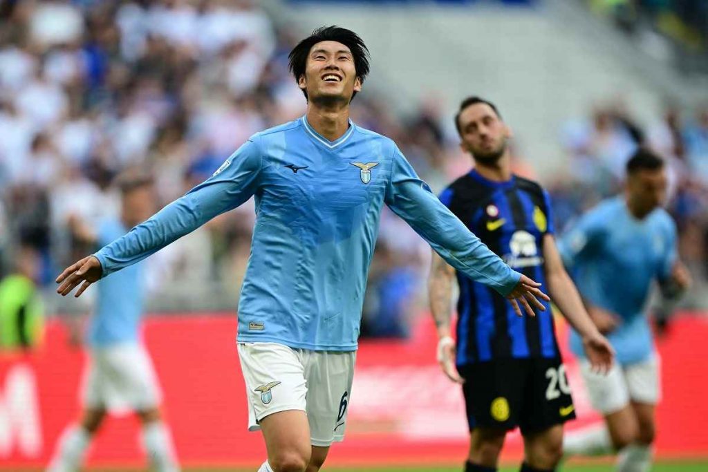 Kamada è fatta: bye bye la Lazio, arriva la firma con il Crystal Palace