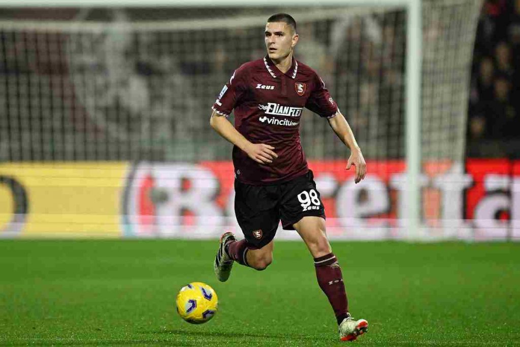 Mercato Torino, per la difesa piace un big della Salernitana