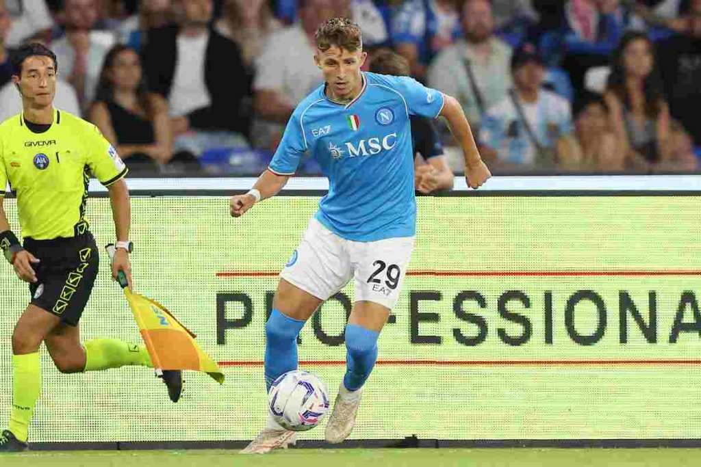 Mercato Napoli, Lindstrom firma con l’Everton: agli azzurri 25 milioni di euro