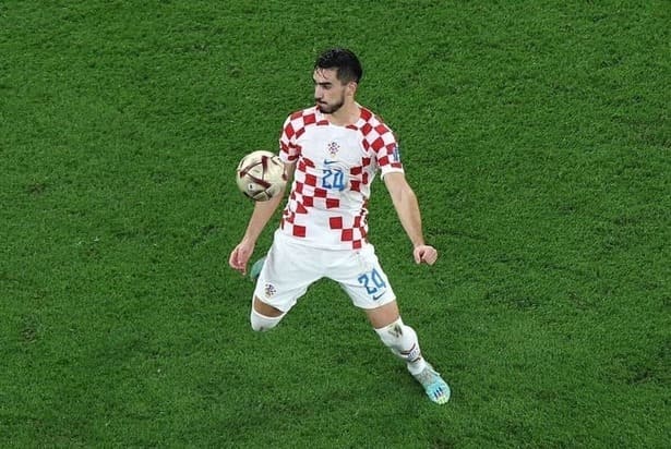 Fiorentina, si tratta con l’Ajax: fari puntati su Sutalo