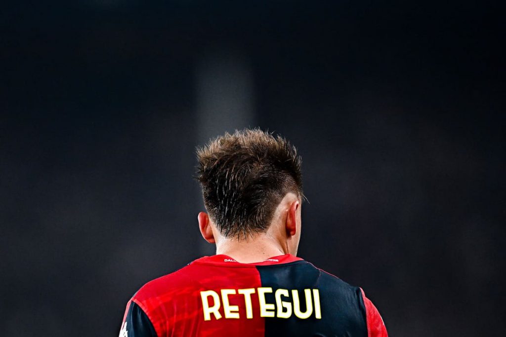 Genoa, Retegui è in ritiro: resta lo spettro del mercato