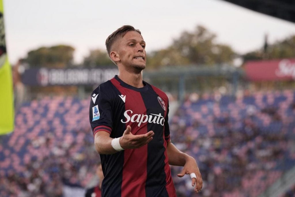 Bologna, Karlsson fuori dalla lista Champions: interviene l’agente