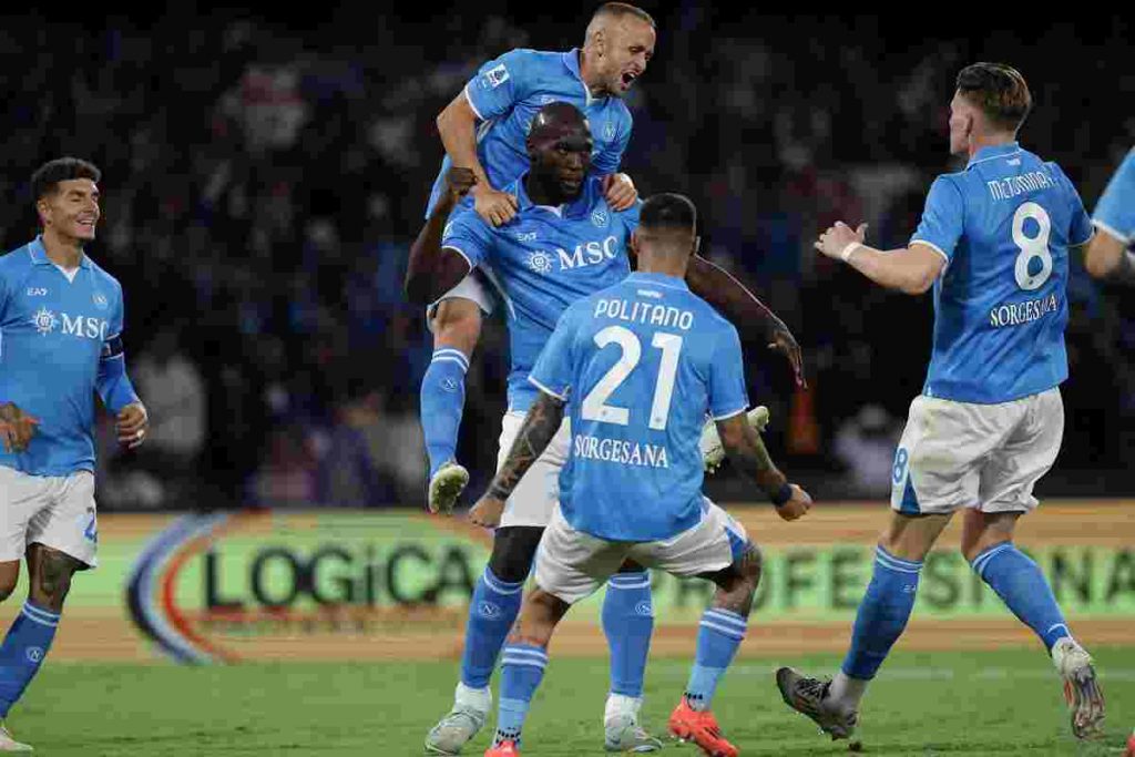 Napoli-Como 3-1, tris al Maradona: Conte allunga in vetta a +4