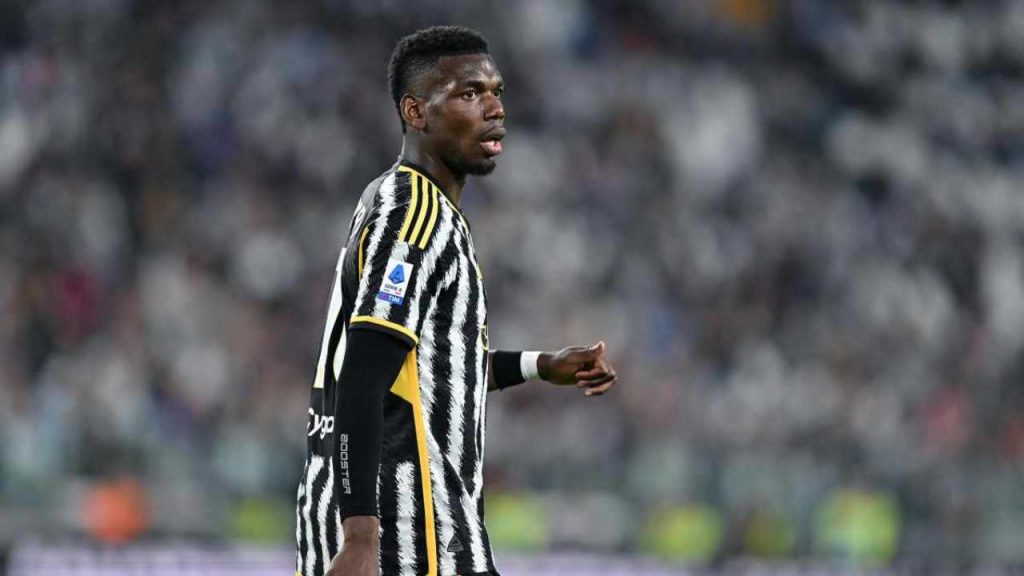 Paul Pogba chiude le valigie e corre a fare i biglietti | Pronto lo sbarco nella Capitale