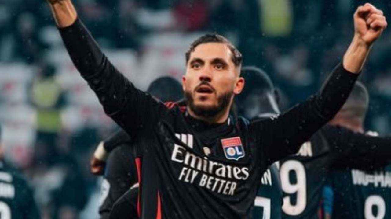 Scatta il derby in Serie A per Ryan Cherki | Stanno facendo a sportellate, ma una sola può vincere