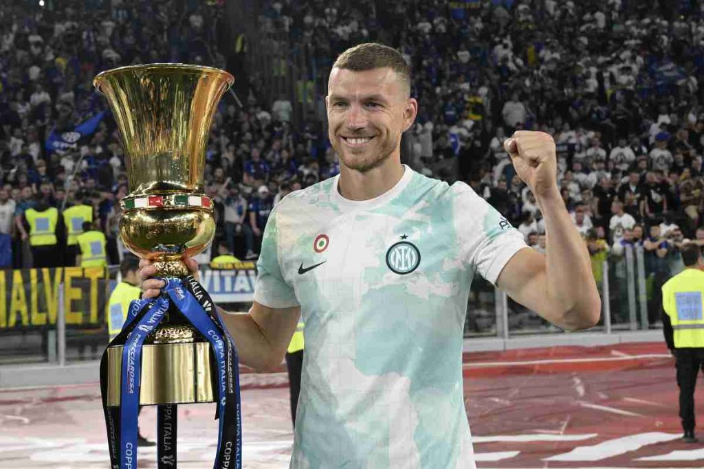 La Fiorentina si inserisce per Dzeko