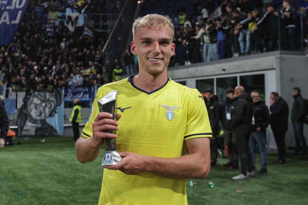 Lazio, su Isaksen piomba il Tottenham: la richiesta dei biancocelesti