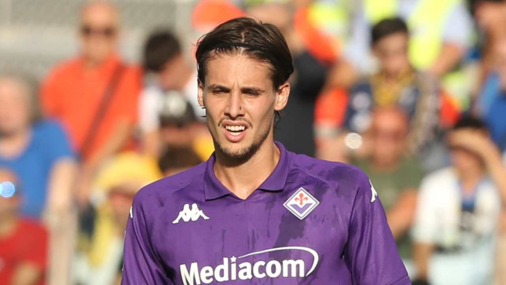 Colpani, un boccone prelibato | La Fiorentina lo scarica: va a rinforzare una big
