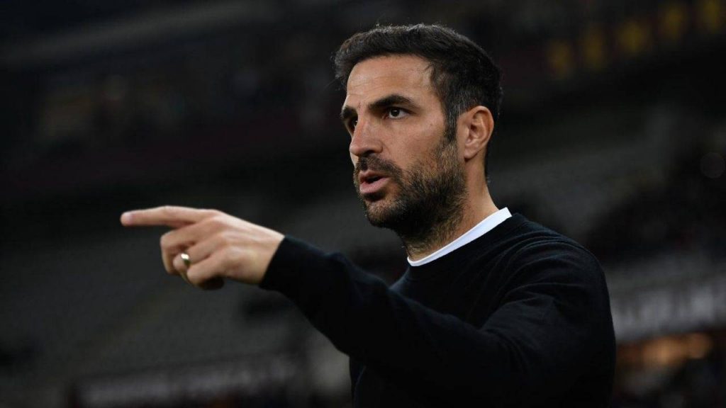 Como esagerato: 80 milioni! | Nuovo colpo per Cesc Fabregas: gli stanno comprando il mondo