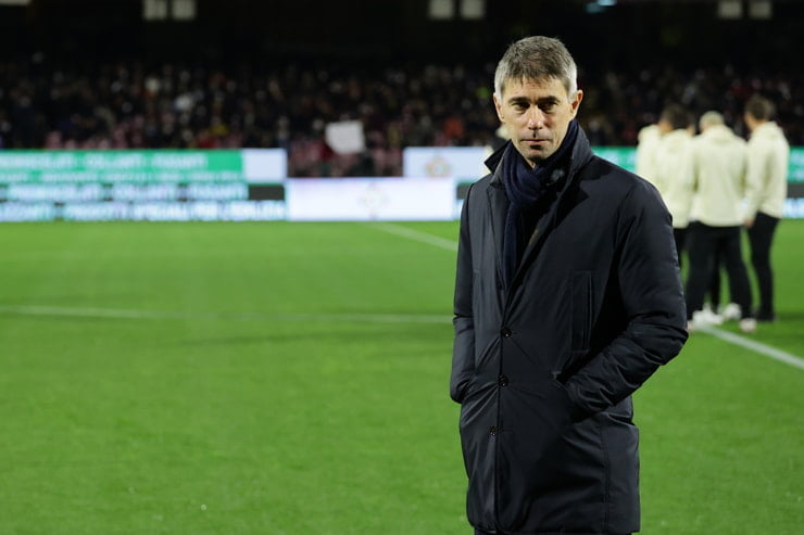Frederic Massara a bordo campo - Foto Lapresse - Calcioinpillole.com