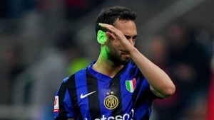 Hakan Calhanoglu