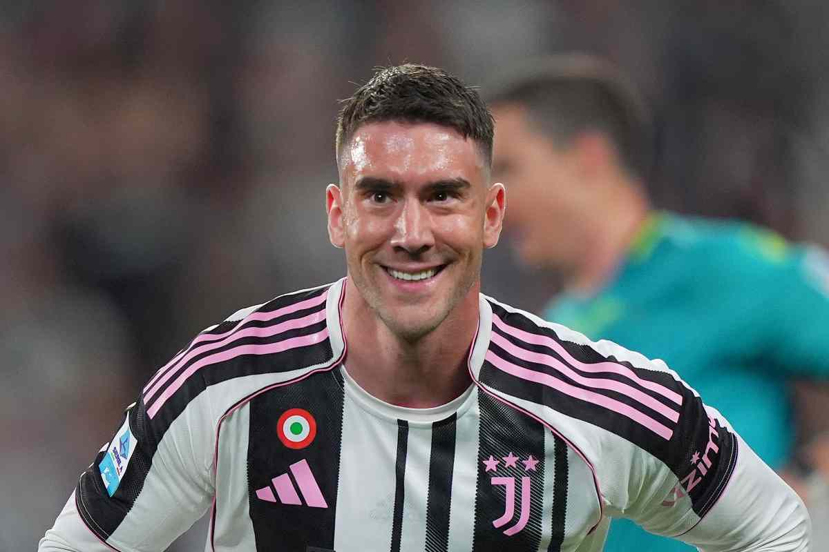 Milan, serve un centravanti: idea Vlahovic
