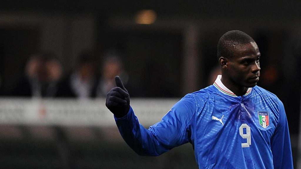 Balotelli, questa è l’ultima chance | Dopo il Genoa tocca ad un’altra italiana: titolare alla prima di campionato