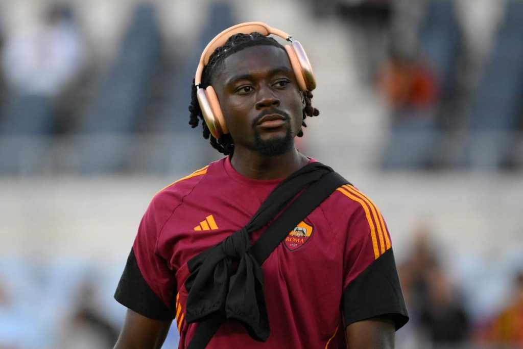 Calciomercato Roma, un big saluta a giugno? Tifosi preoccupati