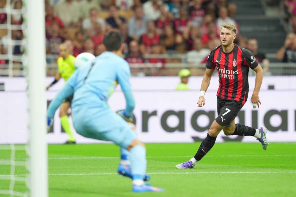 Milan, che fare con Gimenez? La situazione dopo il calciomercato