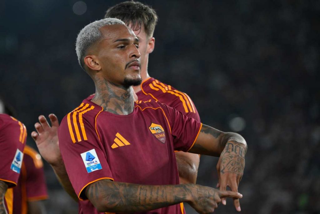 Roma, sospiro di sollievo per Wesley: la decisione per il Torino