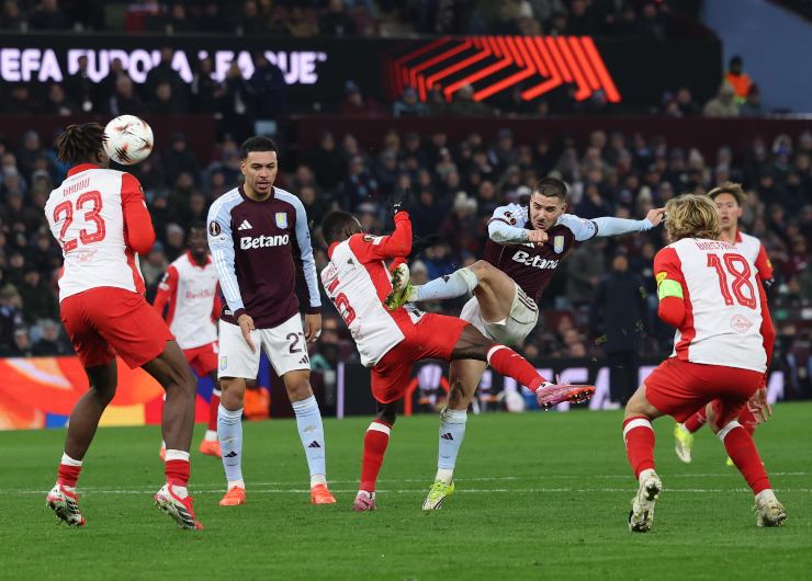 Manchester United-Aston Villa: diretta tv, probabili formazioni e pronostico