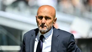 Spalletti esplode contro Comolli: terremoto Juve, Elkann valuta la rivoluzione